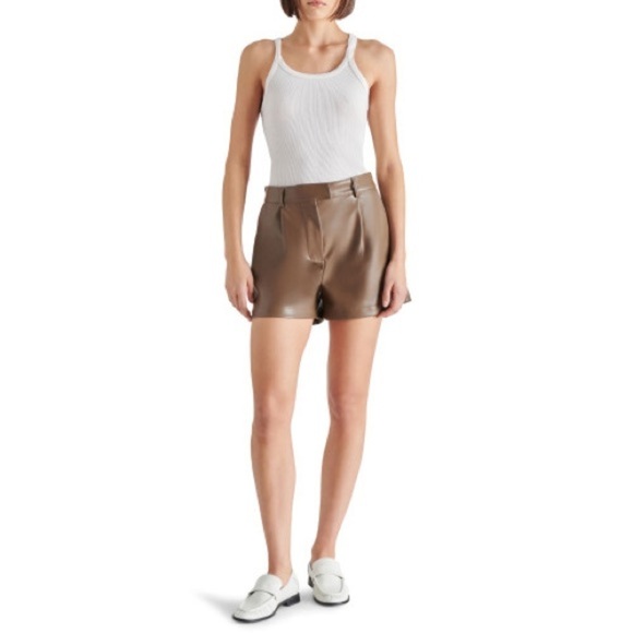 Steve Madden Pants - NWOT Steve Madden high wasted faux leather shorts women's size medium